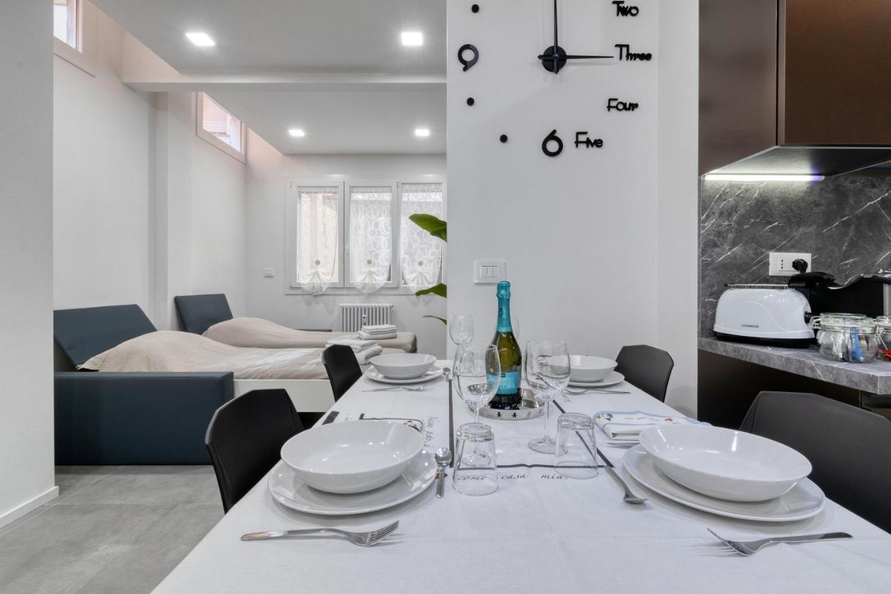 Guest House Ugo Lenzi Bologna Bagian luar foto